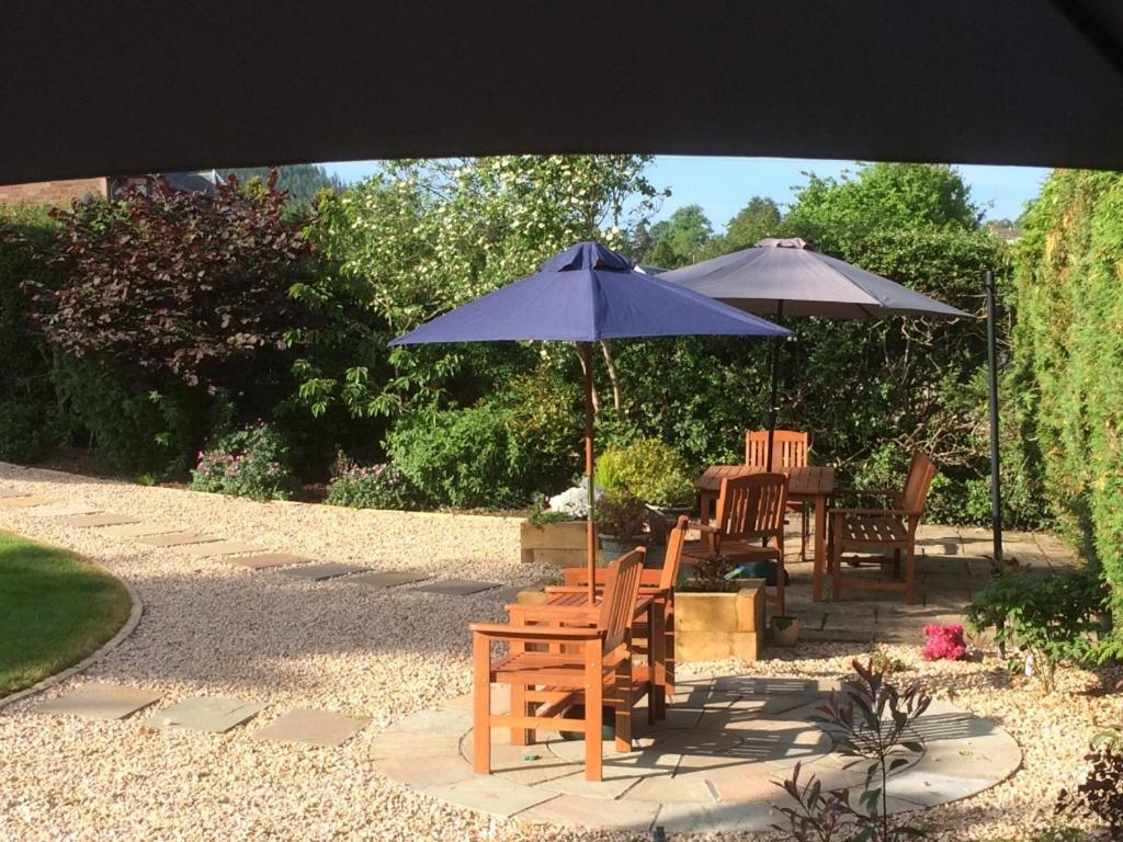 Firtree Bed And Breakfast At Galvelbeg House Crieff Exterior foto