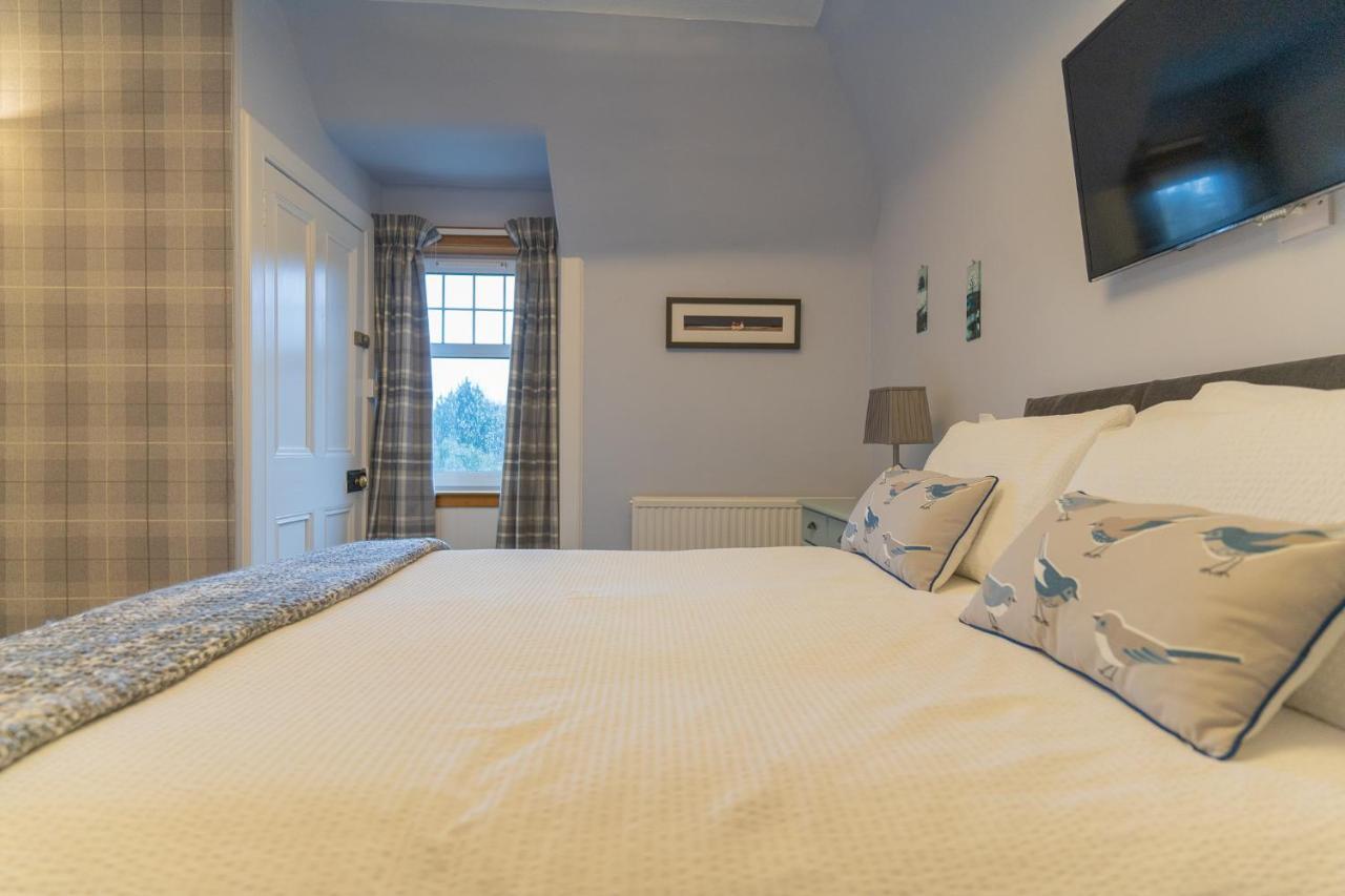 Firtree Bed And Breakfast At Galvelbeg House Crieff Exterior foto